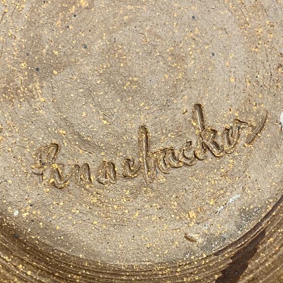 Vintage Studio Pottery Stoneware Bud Vase Swirl Design Artist Signed Pennebacker - Picture 7 of 11